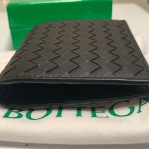 Bottega Veneta wallet